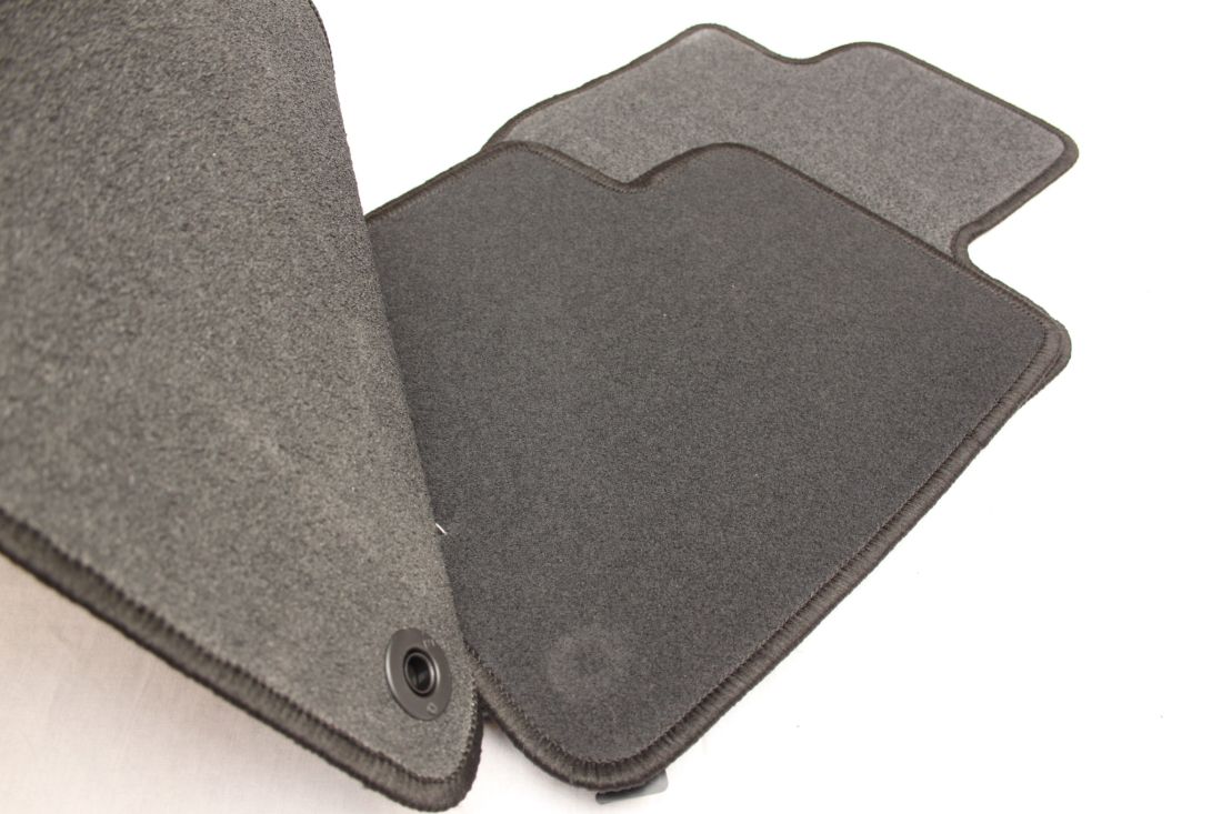 Covorașe textile pentru Mercedes ML W164 / GL X164 (2005-2011)