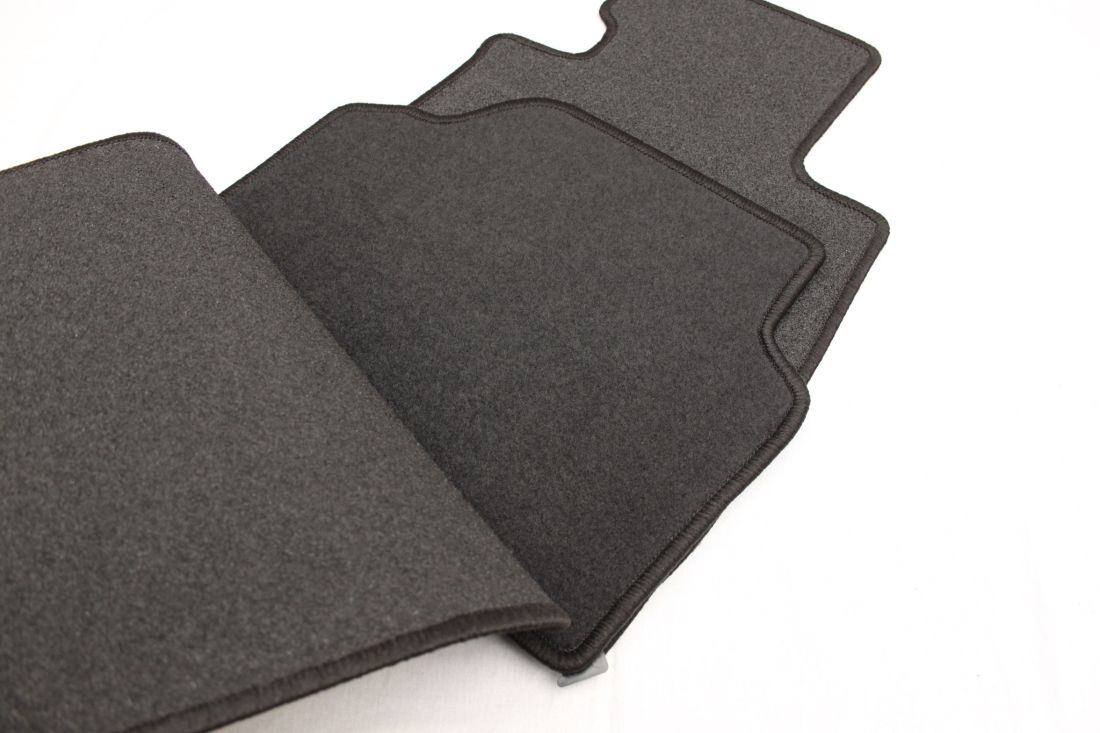 Μοκέτες δαπέδου για BMW Σειρά 3 E90 / E91 / E92 (2005-2012)