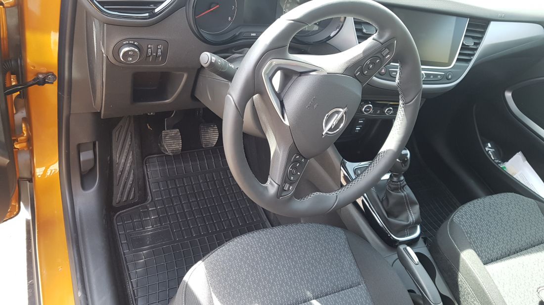 Гумени стелки за Opel Crossland (2017+)