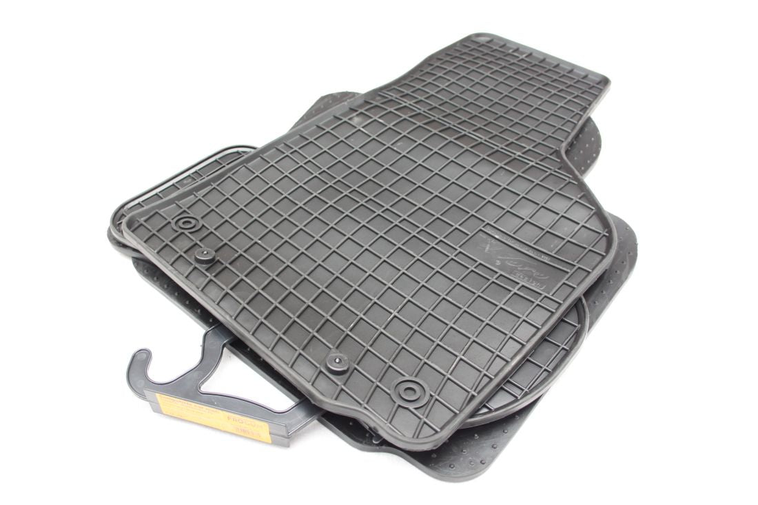 Πατάκια από καουτσούκ για Vw Golf 5 /6 / Vw Jetta / Seat Leon / Toledo (2004-2012) / Vw Scirocco / Skoda Octavia 2 (2004-2013) / Yeti