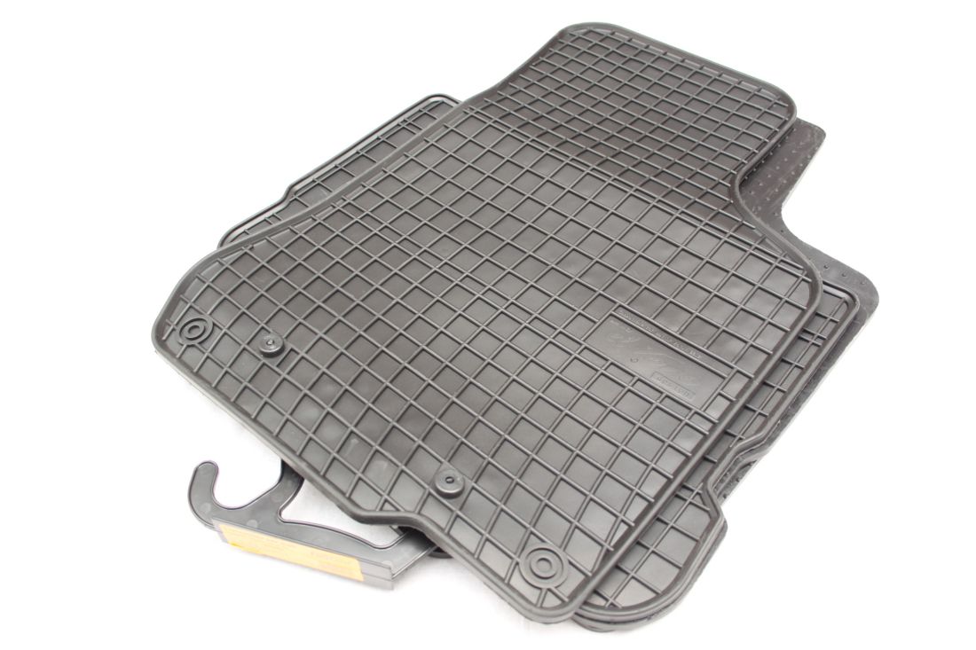 Λαστιχένια πατάκια για Wv Golf 4 / Vw Bora / Vw Beetle / Skoda Octavia 1 (1997-2010) / Seat Leon/Toledo (1999-2005)