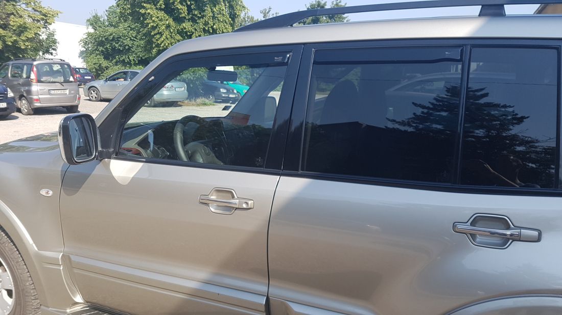 Ανεμοθραύστες για MITSUBISHI PAJERO WAGON (2000-2008) 5 θύρες - 4τμχ. εμπρός και πίσω