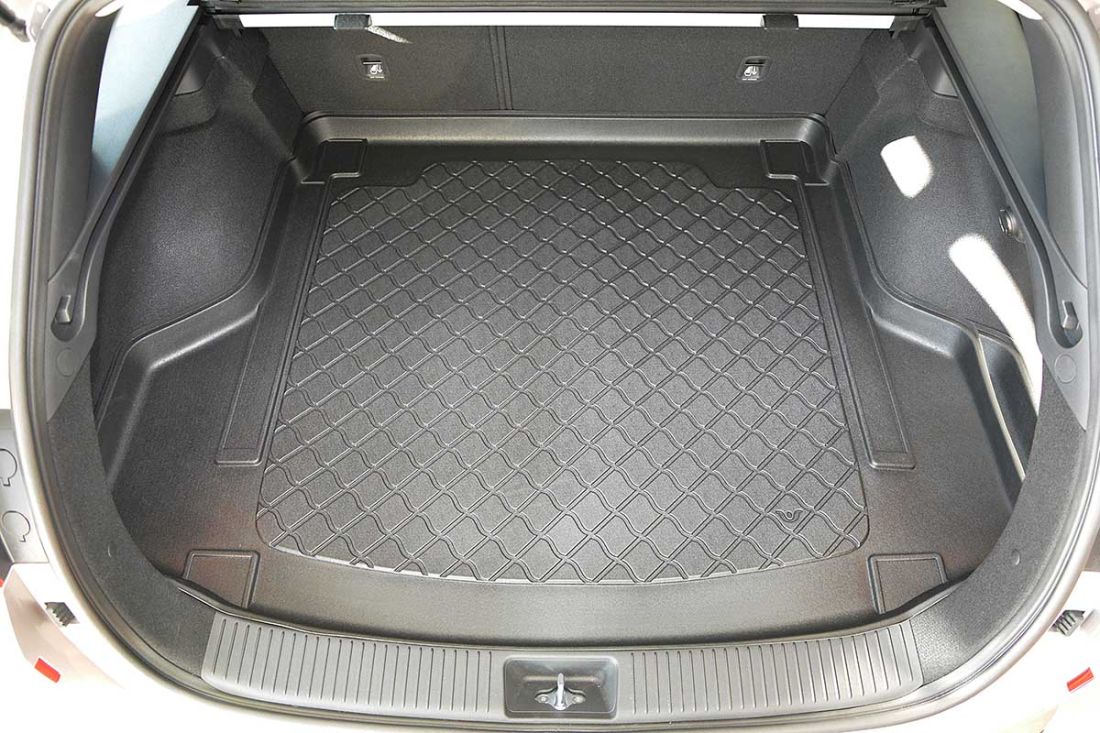 Гумирана стелка за багажник за Hyundai i30 III (2017+) PD Tourer/Wagon/Combi - С възможност за рязане от дясно
