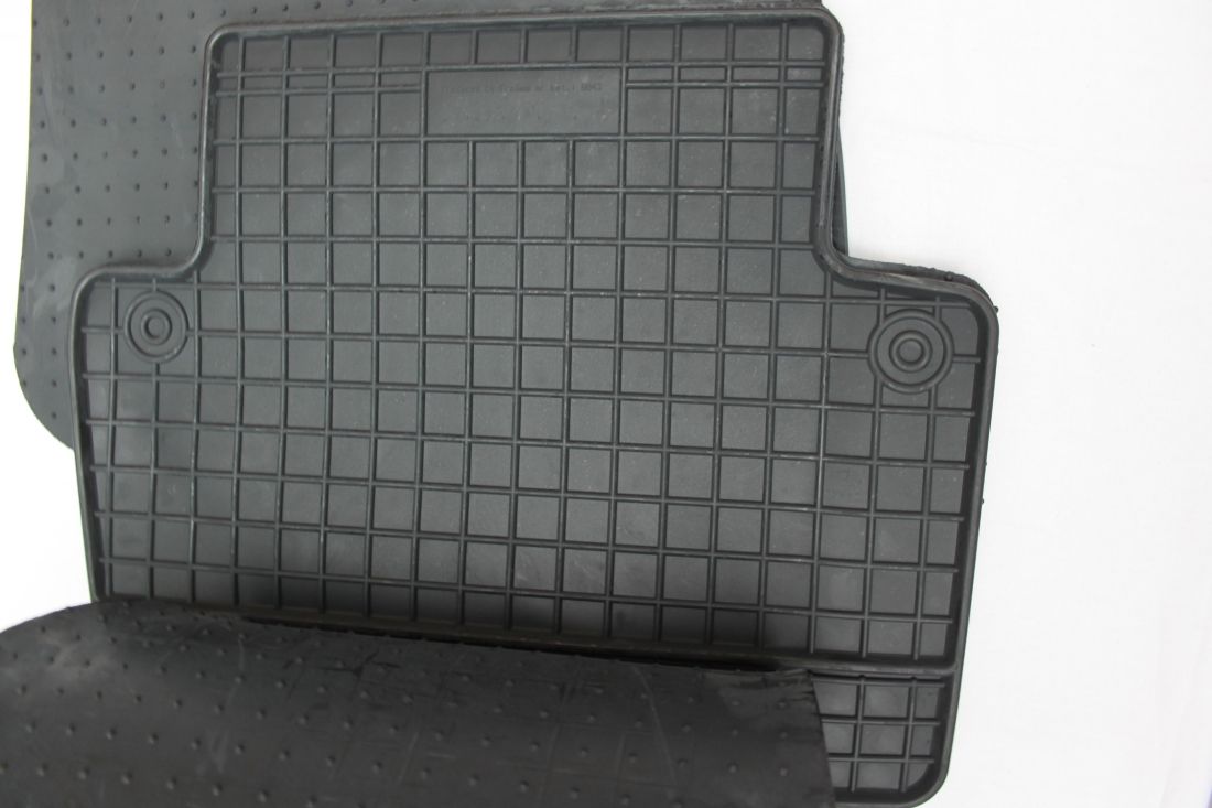 Λαστιχένια πατάκια για Volvo S60 / S80 / V70 / XC70 (2000-2007)