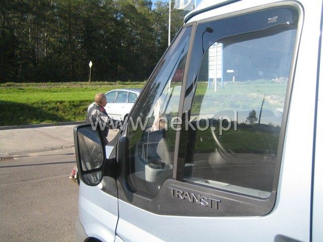 ВЕТРОБРАНИ ЗА FORD TRANSIT CONNECT / TOURNEO II (2013+)