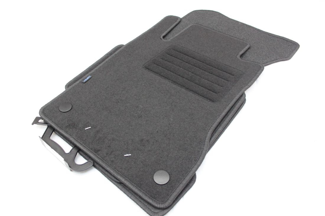 Covorașe textile pentru Mercedes W211 (2002-2009) - 4 matic