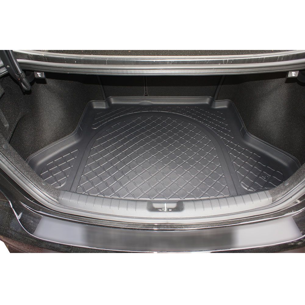 Covoraș de portbagaj din cauciuc pentru Hyundai Elantra VI Limousine Sedan (2016+)