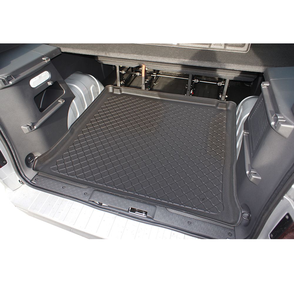 Covoraș de portbagaj cauciucat pentru Opel Vivaro B (2014+) Tour / Renault Trafic III (2014+) / Fiat Talento (2016+) Combi (L2) Long VAN 5d autoturism (combi/tour); în spatele celui de-al treilea rând de scaune