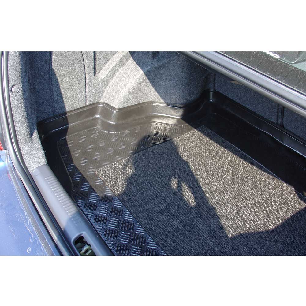 Πίσω πατάκι πορτ-μπαγκάζ για Subaru Impreza (2003-2007) Sedan μετά το facelift 2003