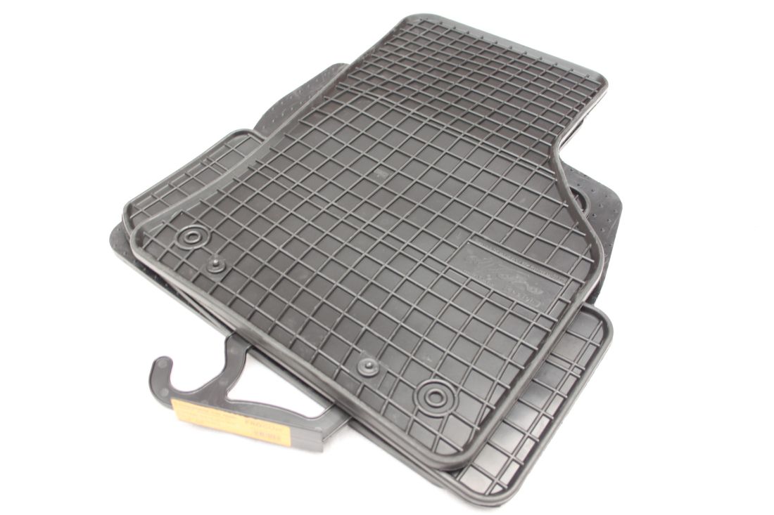 Πολωνικά λαστιχένια πατάκια για Volkswagen Golf 7 / Audi A3 / Seat Leon (2012-2020) - Frogum El Toro
