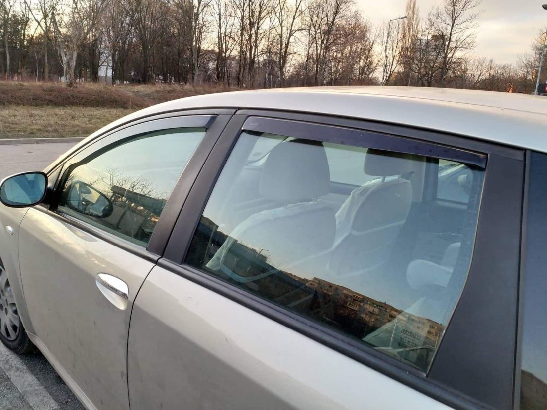 Deflectoare pentru FIAT CROMA (2005+) Combi - 4 buc. față și spate