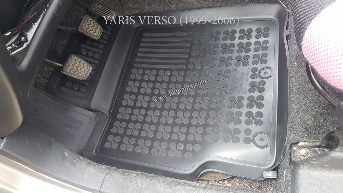 COVORAȘE DE CAUCIUC PENTRU TOYOTA VERSO S (2010+) / YARIS VERSO (1999-2006) - TIP TAVĂ