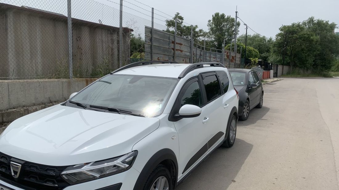 Deflectoare pentru Dacia Jogger 5D (2021+) 5 uși - 2 bucăți față